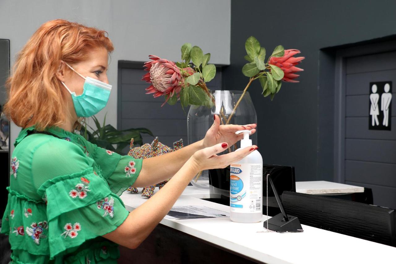 快乐犀牛酒店 开普敦 外观 照片